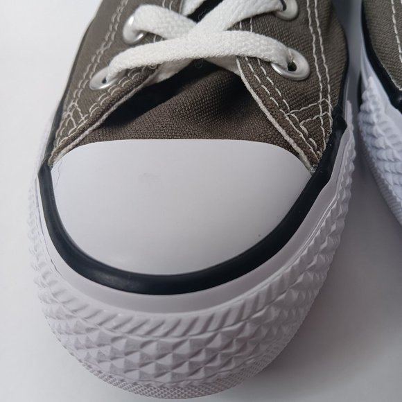 Converse All Star Womens 6 Mens 4 Shoes Low Top Gray Canvas Sneakers Lace Up - Picture 6 of 16
